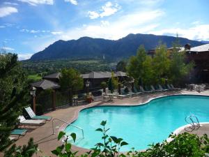 2008-10 to Colorado Springs